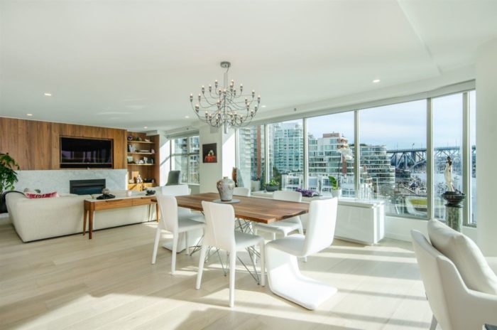 Beach Avenue Yaletown, West Vancouver, Dining Room & Living Room